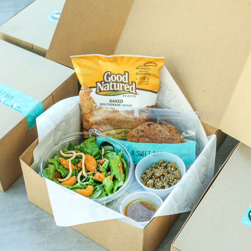 Salad lunch in a box