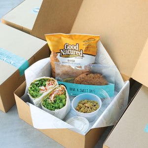 Wrap lunch in a box